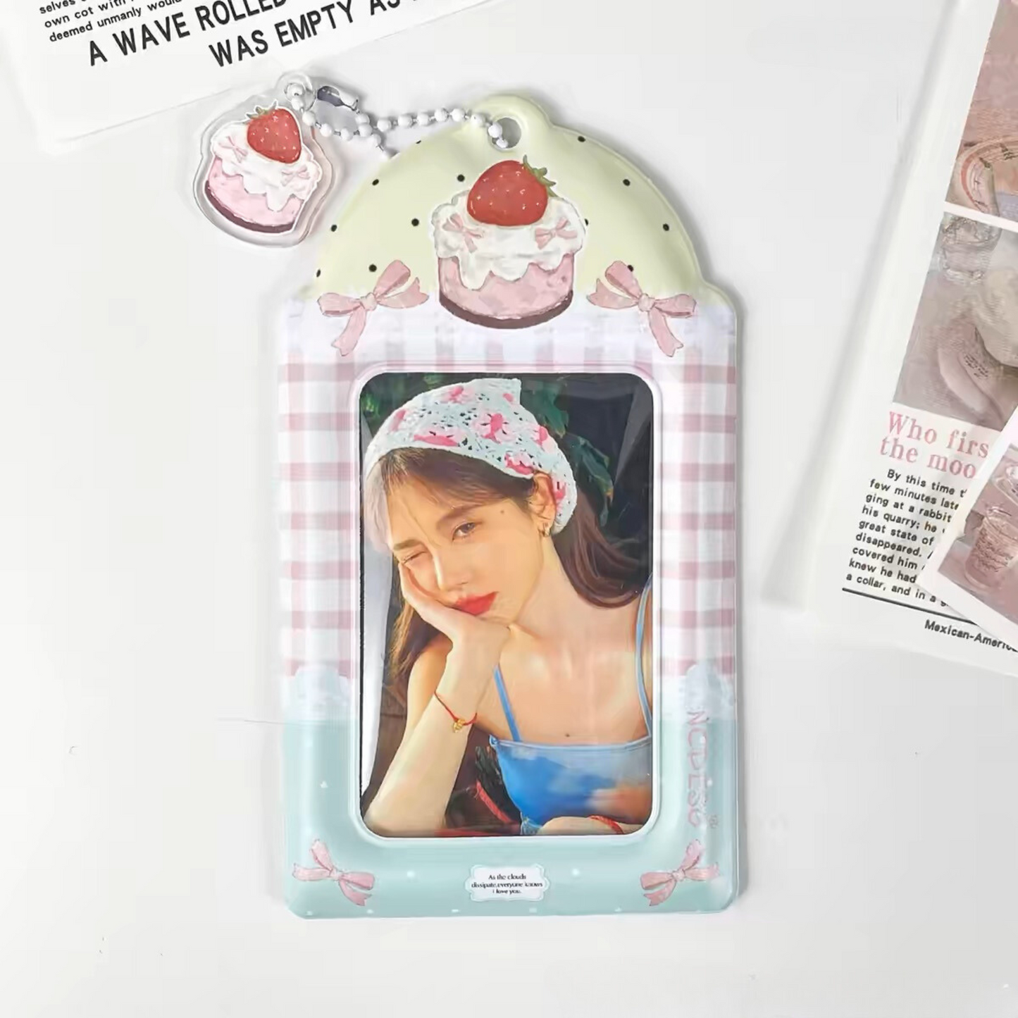 Strawberry Cake Card Holder | Kpop photocard holder